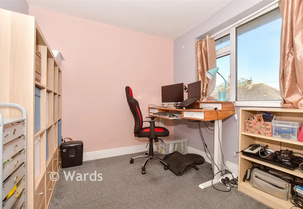 Bedroom 3 - Grantham Avenue, Deal, Kent - Wards of Kent