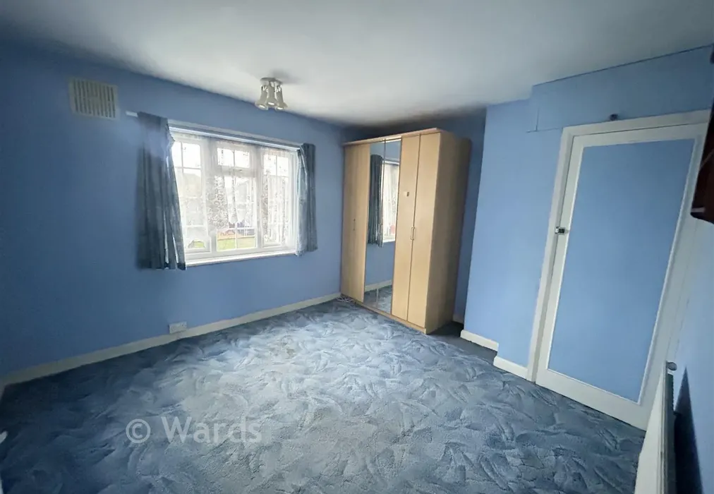 Bedroom 1 - Hugin Avenue, Broadstairs, Kent - Wards of Kent