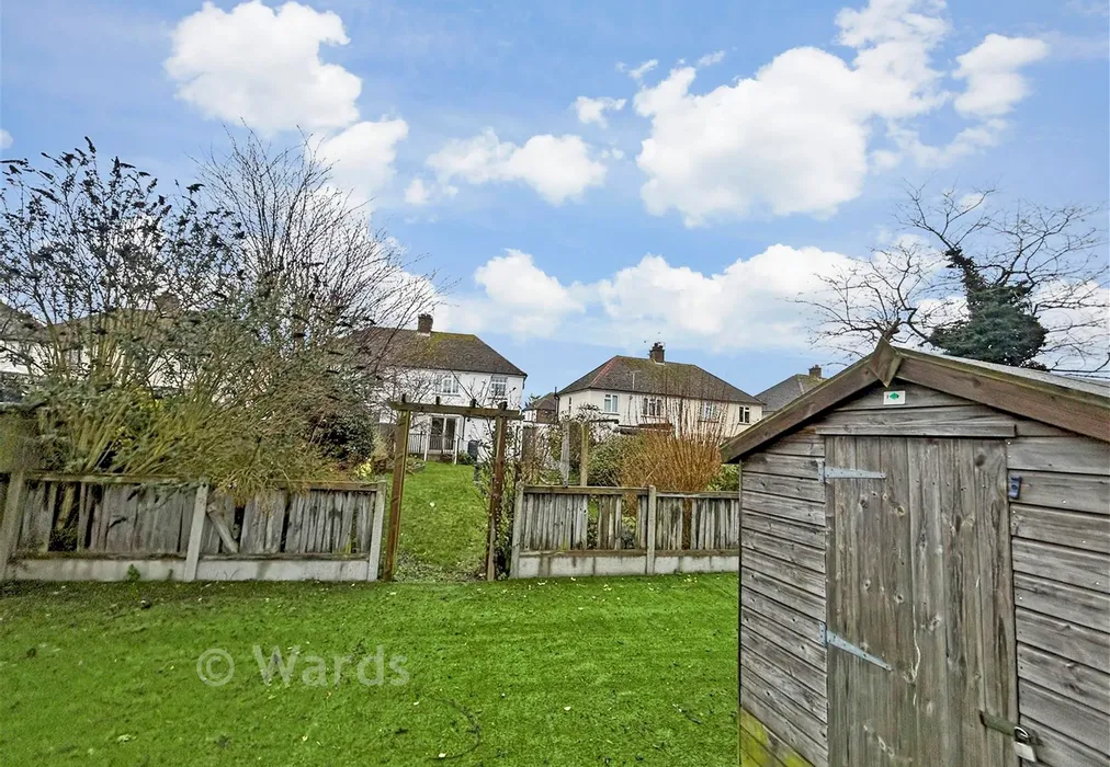 Garden - Hugin Avenue, Broadstairs, Kent - Wards of Kent