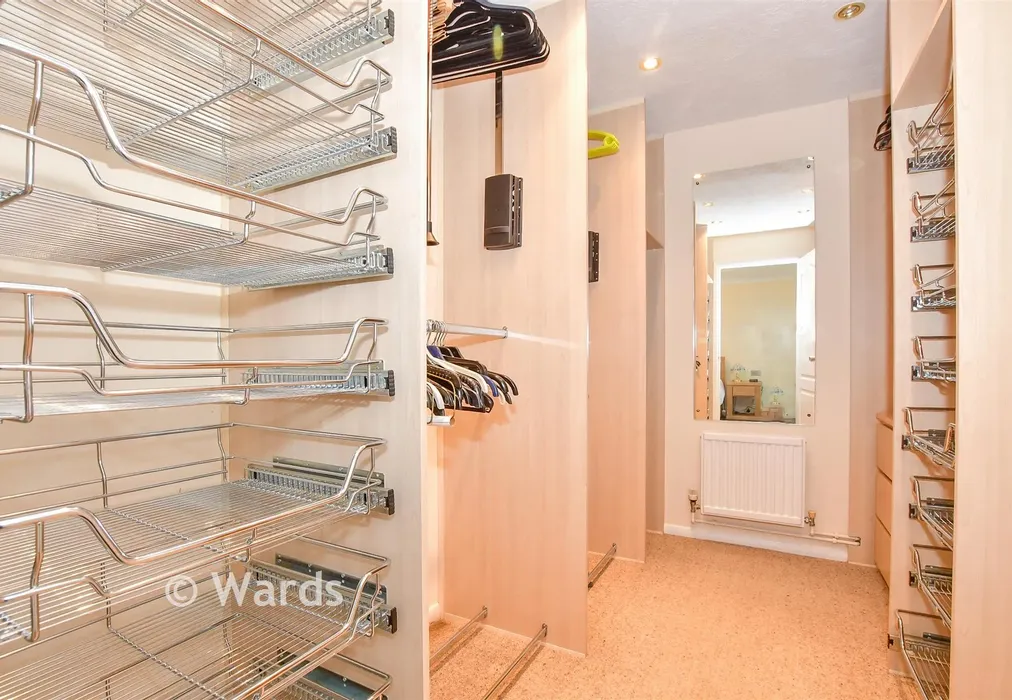 Dressing Room - Somerfield Road, Maidstone, Kent - Wards of Kent