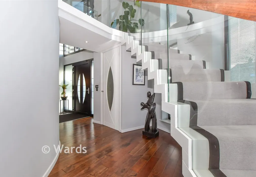 Internal Lifestyle Photograph - Pluckley, Ashford, Kent - Wards of Kent