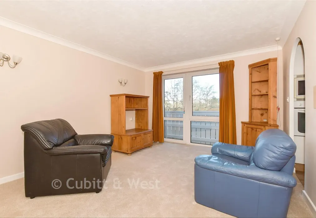 Lounge - Mill Bay Lane, Horsham, West Sussex - Wards of Kent