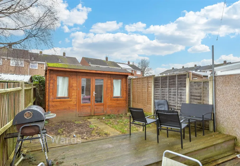 Rear Garden - Southwark Road, Strood, Rochester, Kent - Wards of Kent