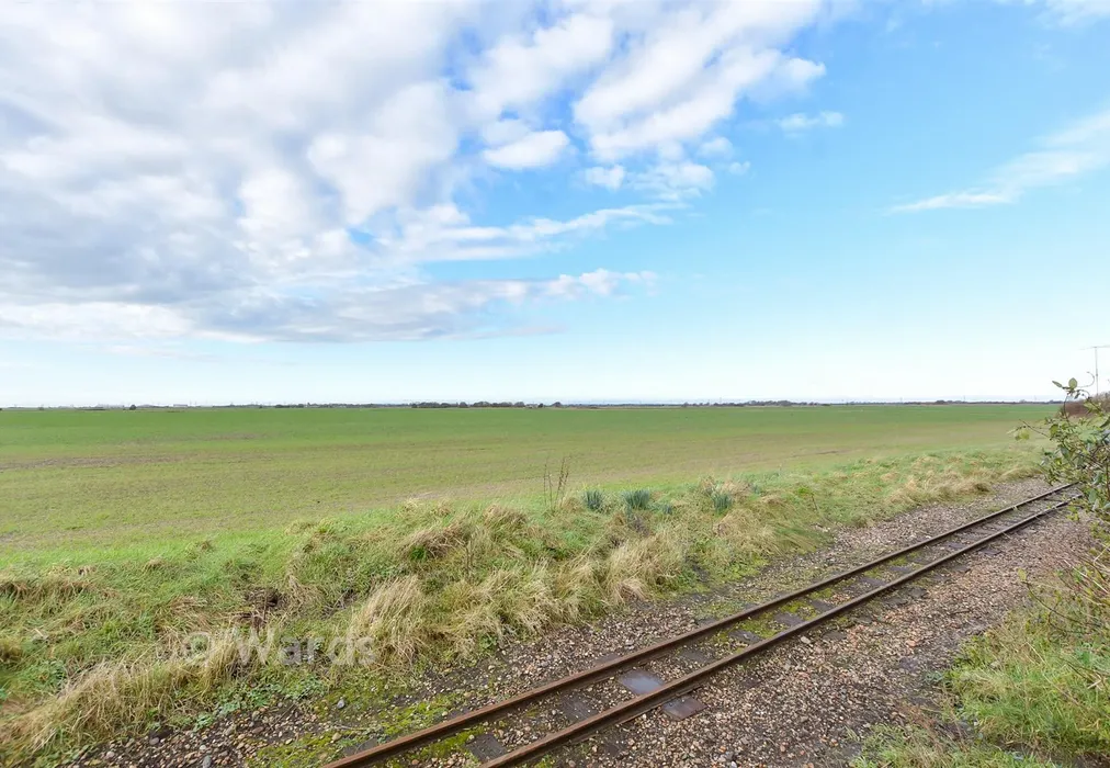 Surrounding Area - Dunes Road, Greatstone, Kent - Wards of Kent