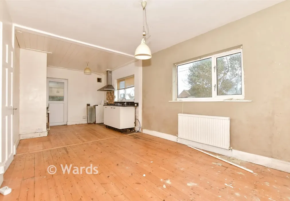 Kitchen/Family Room - Dunes Road, Greatstone, Kent - Wards of Kent