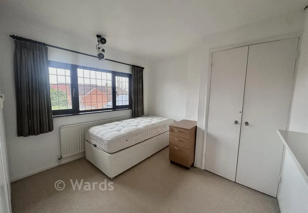 Bedroom 2 - St. Dunstan's Drive, Gravesend, Kent - Wards of Kent