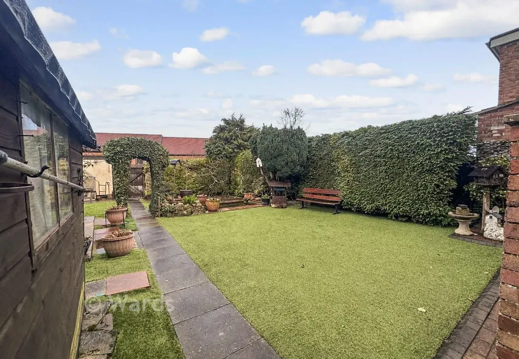 Rear Garden - St. Dunstan's Drive, Gravesend, Kent - Wards of Kent