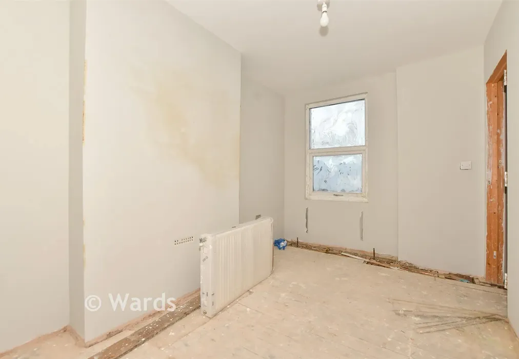 Bedroom 2 - Broomfield Road, Cheriton, Folkestone, Kent - Wards of Kent