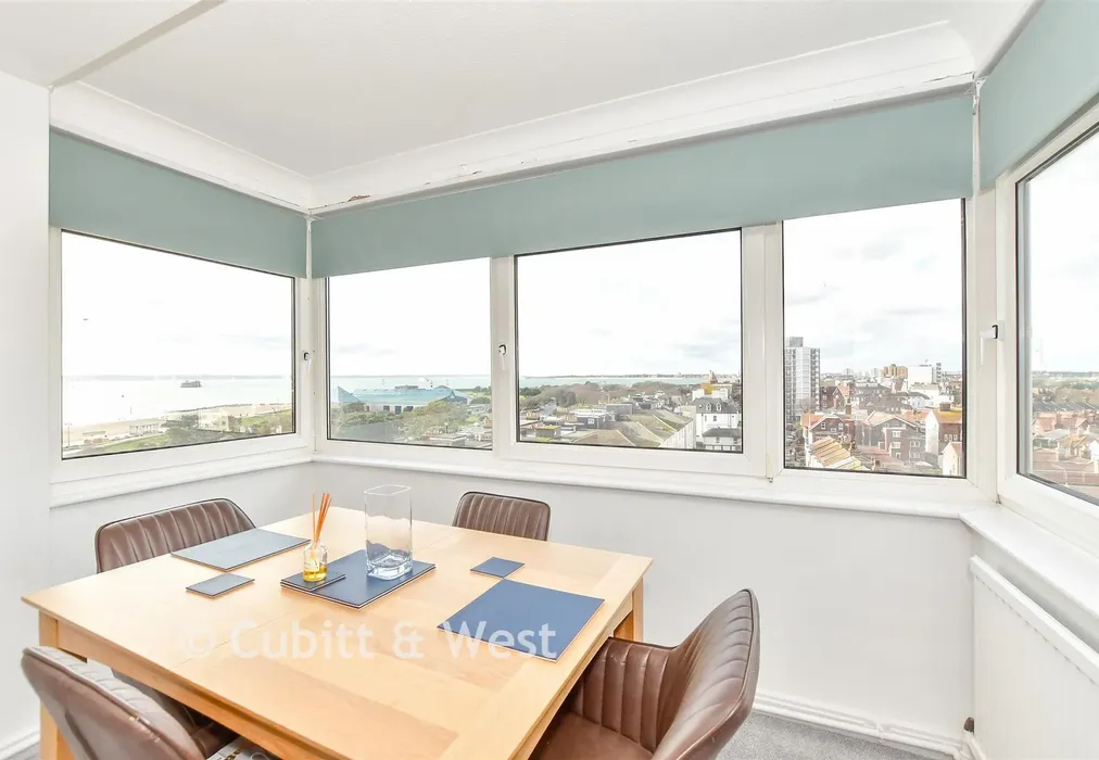 Internal Lifestyle Photograph - South Parade, Southsea, Hampshire - Wards of Kent