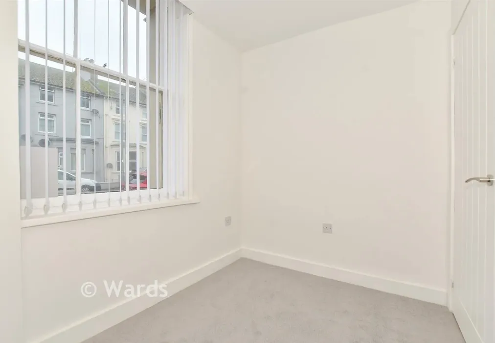 Bedroom 2 - Harvey Street, Folkestone, Kent - Wards of Kent