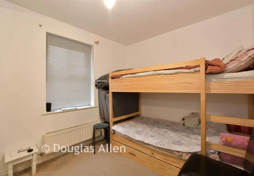 Bedroom 2 - Glandford Way, Chadwell Heath, Romford, Essex - Wards of Kent
