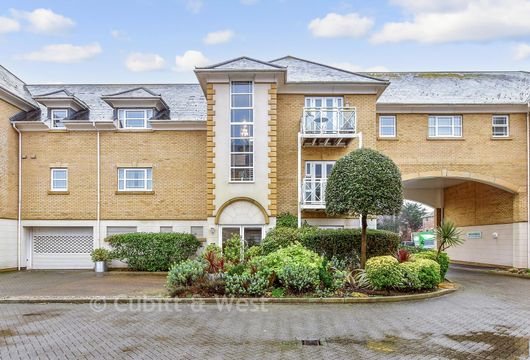 Harsfold Close, Rustington, West Sussex - Wards of Kent