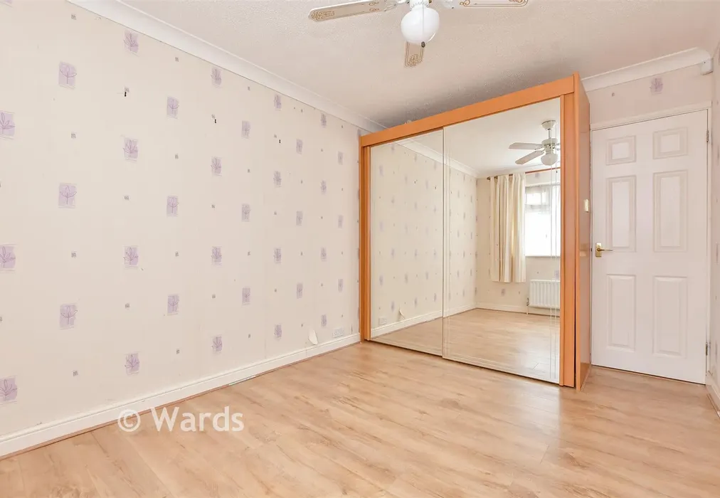 Bedroom 2 - Macdonald Parade, Seasalter, Whitstable, Kent - Wards of Kent