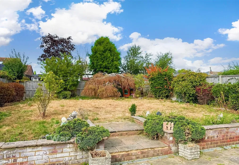 Rear Garden - Macdonald Parade, Seasalter, Whitstable, Kent - Wards of Kent