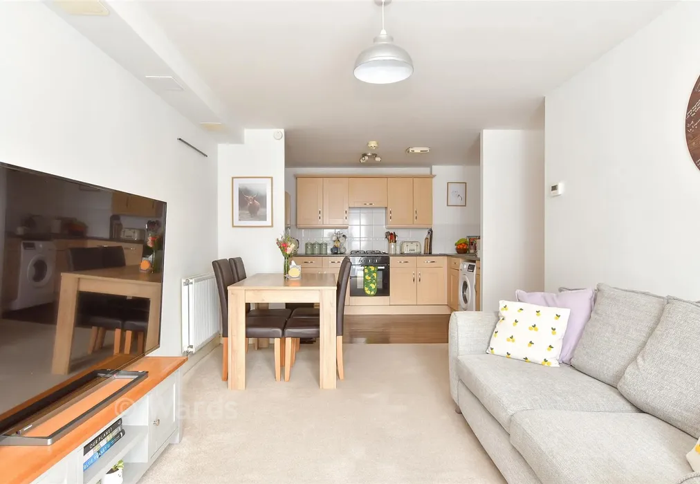 Lounge - Esparto Way, Dartford, Kent - Wards of Kent