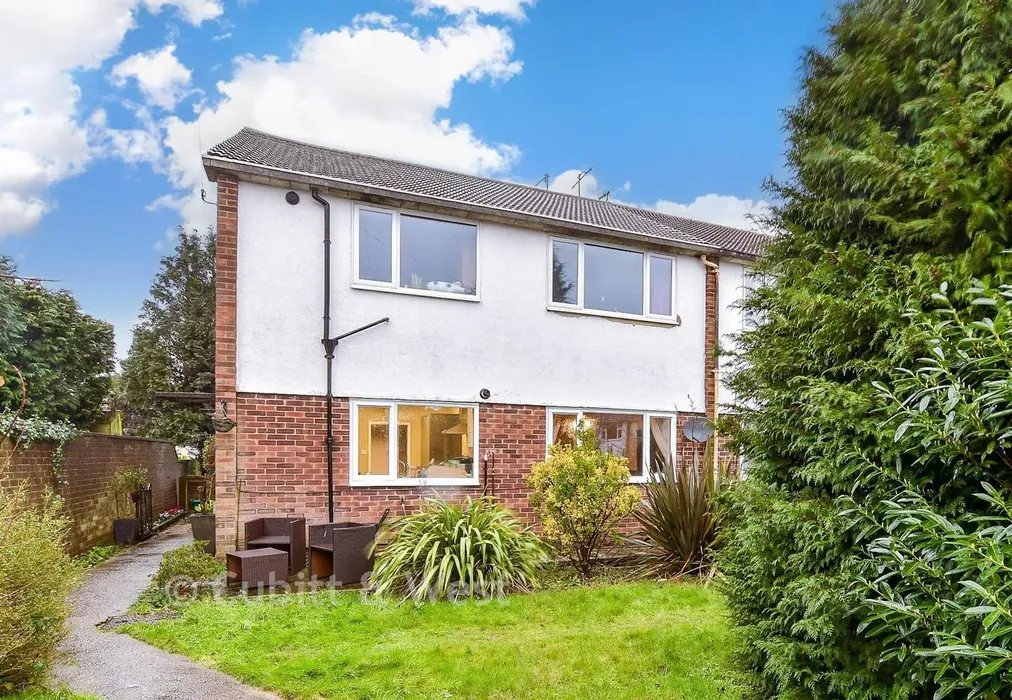 External (Web) - Oxted Road, Godstone, Surrey - Wards of Kent
