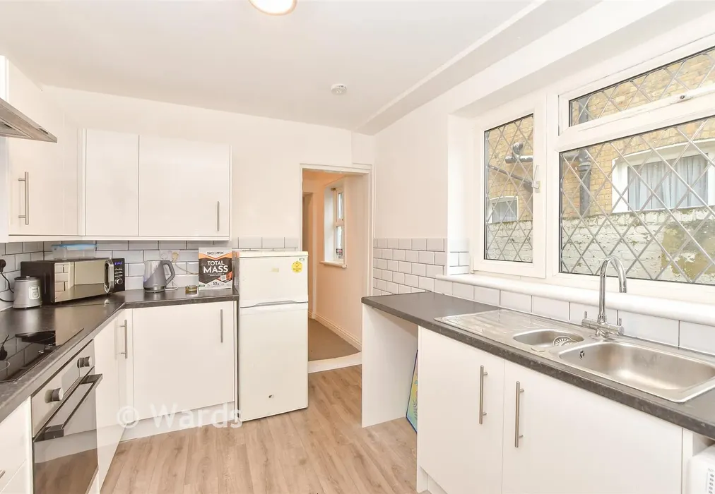 Kitchen - Alexandra Road, Sheerness, Kent - Wards of Kent
