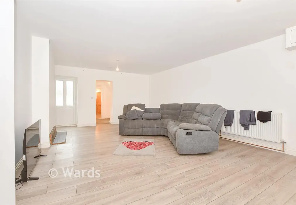 Lounge/Diner - Alexandra Road, Sheerness, Kent - Wards of Kent