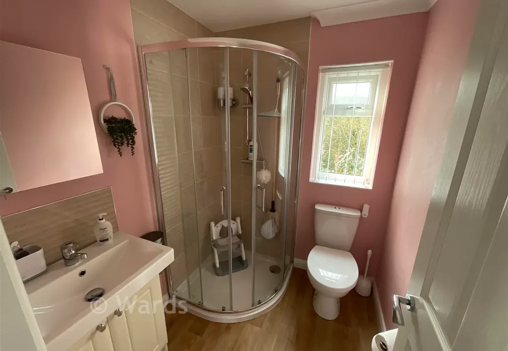 Ensuite Shower Room - Maidstone Road, Paddock Wood, Kent - Wards of Kent