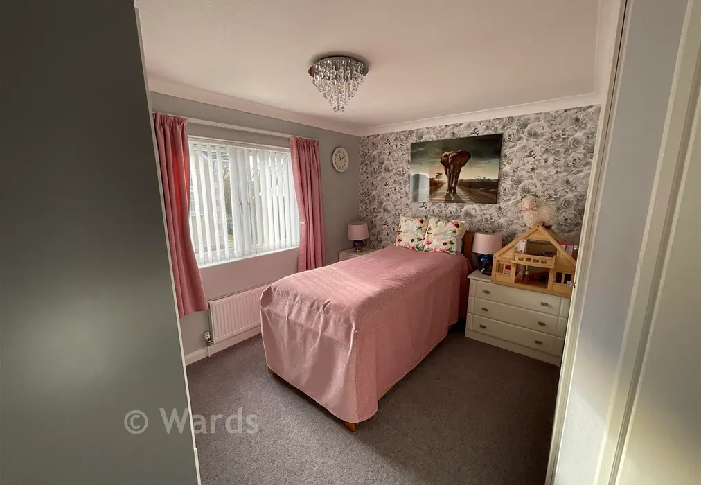 Bedroom 2 - Maidstone Road, Paddock Wood, Kent - Wards of Kent