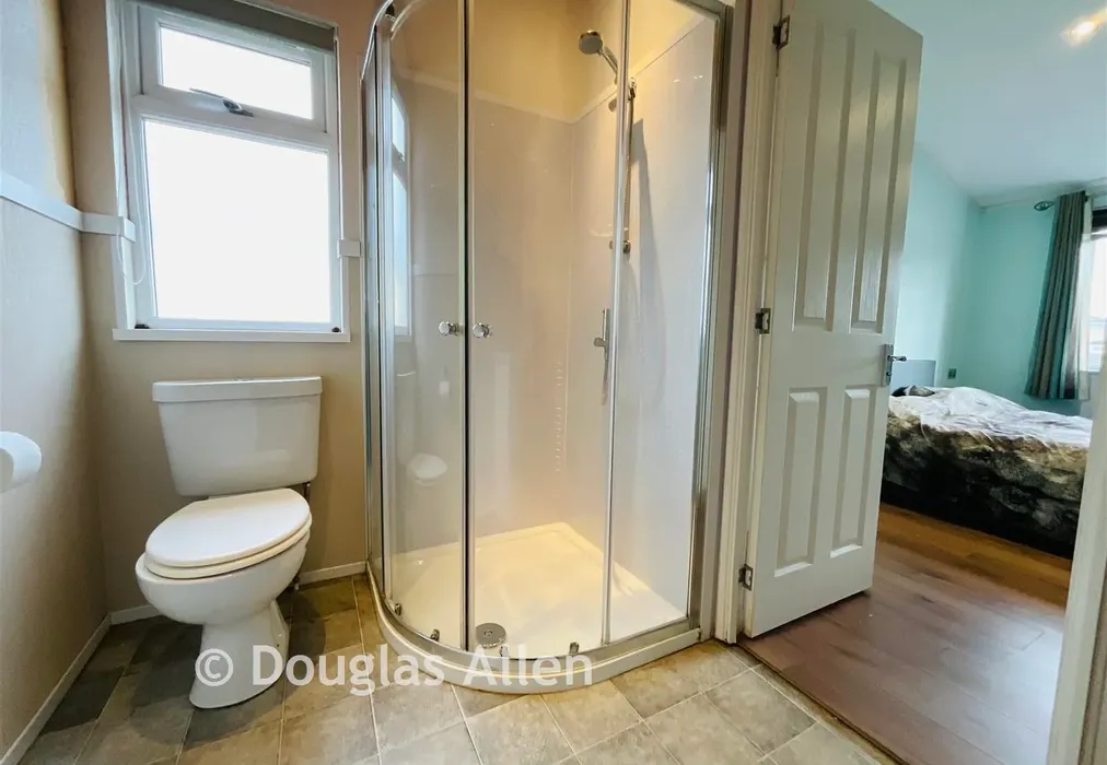 En-Suite Shower Room - Palm Court, Battlesbridge, Wickford, Essex - Wards of Kent