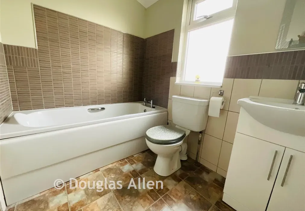 Bathroom - Palm Court, Battlesbridge, Wickford, Essex - Wards of Kent