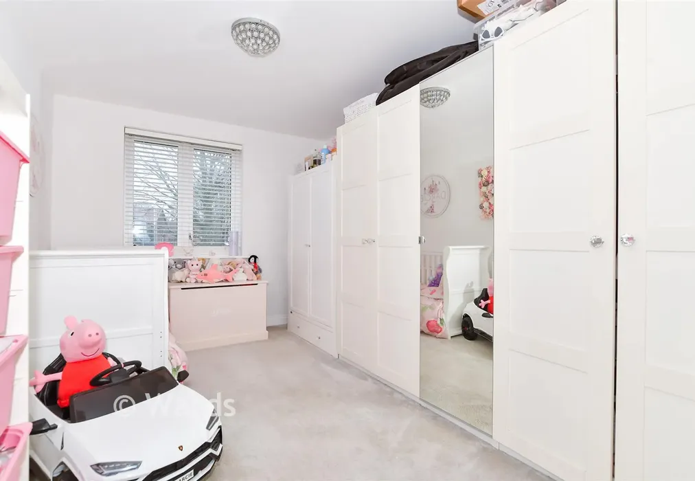 Bedroom 2 - Bannister Way, Leybourne, West Malling, Kent - Wards of Kent