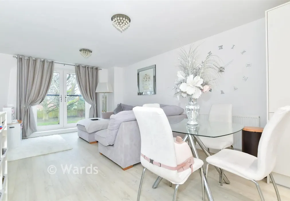 Lounge/Kitchen - Bannister Way, Leybourne, West Malling, Kent - Wards of Kent