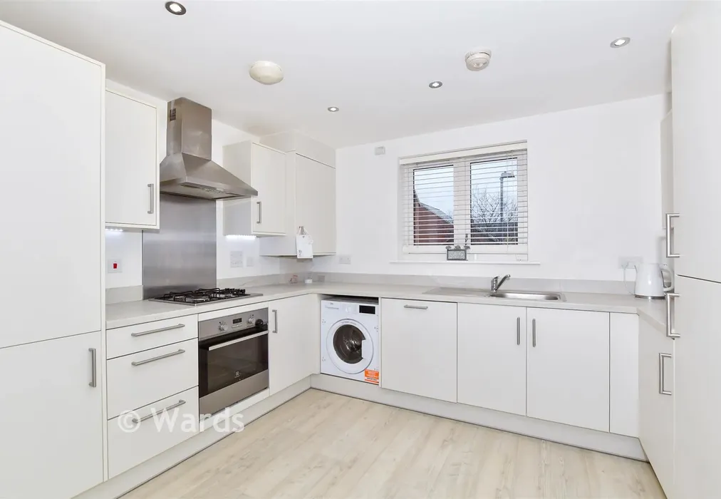 Lounge/Kitchen - Bannister Way, Leybourne, West Malling, Kent - Wards of Kent