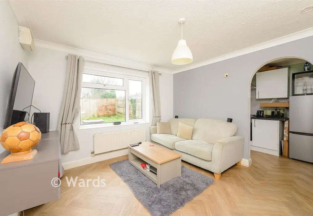 Lounge - Barrington Close, Walderslade, Chatham, Kent - Wards of Kent