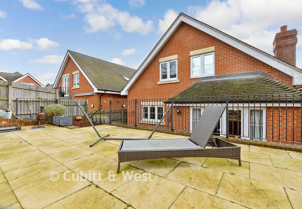 Patio / Decking - Bankside, Epsom, Surrey - Wards of Kent