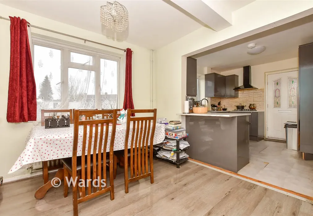 Lounge/ Diner - Sturry Road, Canterbury, Kent - Wards of Kent