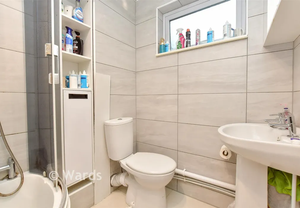 Shower Room - Invicta Court, Milton Regis, Sittingbourne, Kent - Wards of Kent