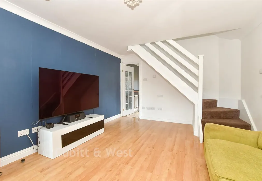 Lounge - Hollingbourne Crescent, Tollgate Hill, Crawley, West Sussex - Wards of Kent