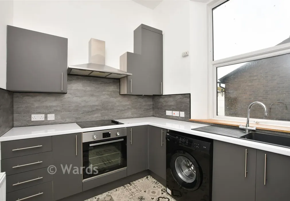 Kitchen - Edgar Road, Cliftonville, Margate, Kent - Wards of Kent