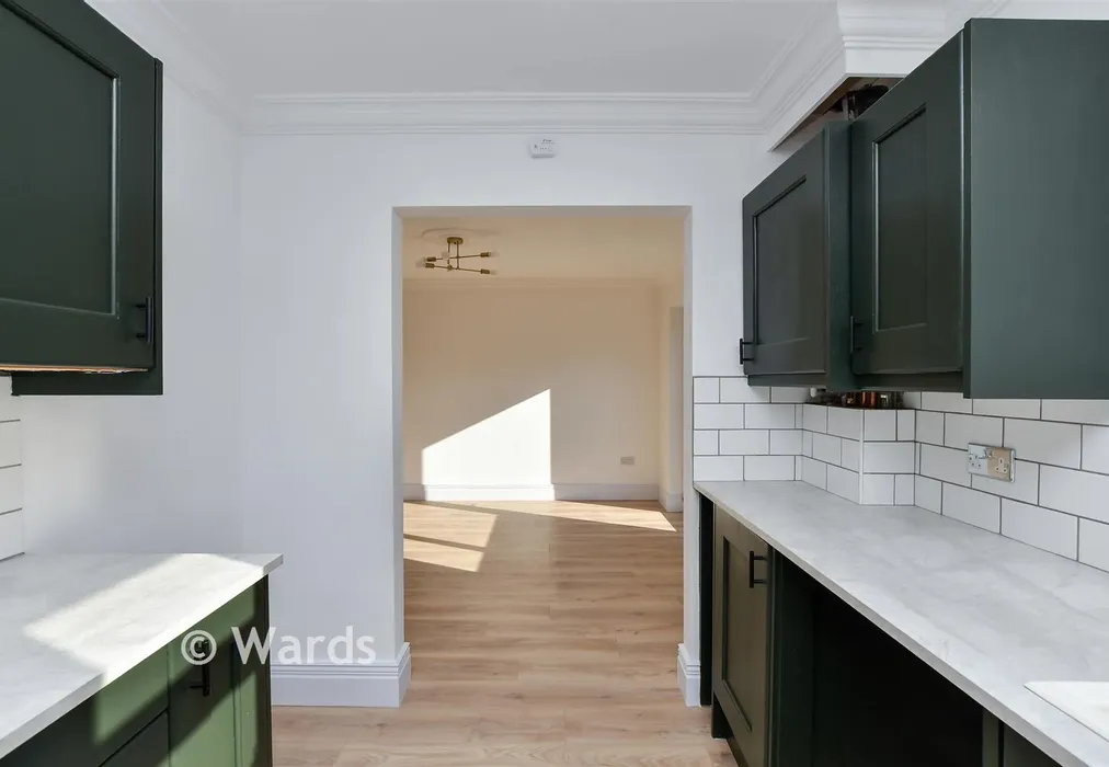 Kitchen - Livingstone Road, St. Peters, Broadstairs, Kent - Wards of Kent