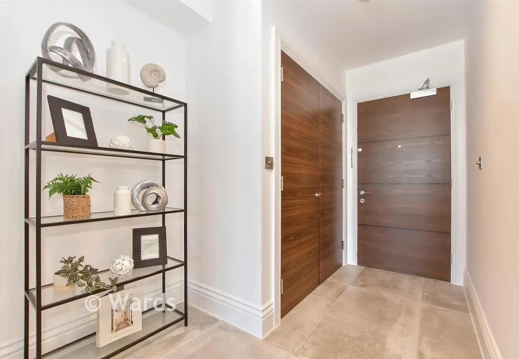 Entrance Hallway - The Carriage House, Grosvenor Road, Tunbridge Wells, Kent - Wards of Kent