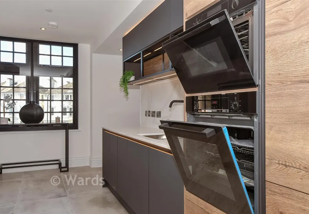 Internal Feature - The Carriage House, Grosvenor Road, Tunbridge Wells, Kent - Wards of Kent
