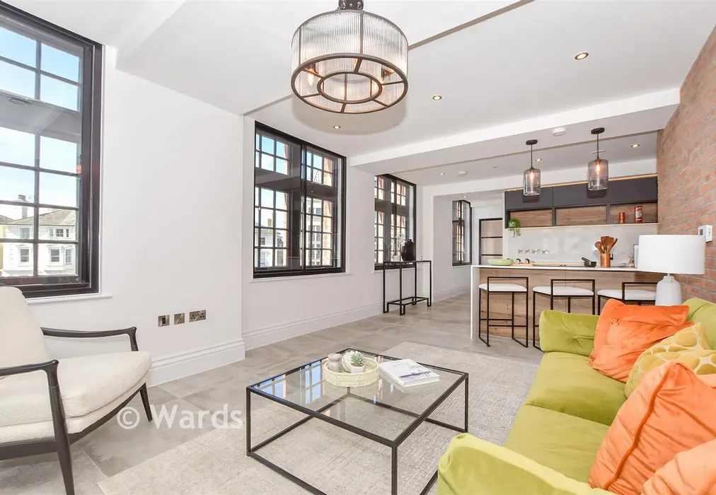 Lounge Kitchen - The Carriage House, Grosvenor Road, Tunbridge Wells, Kent - Wards of Kent