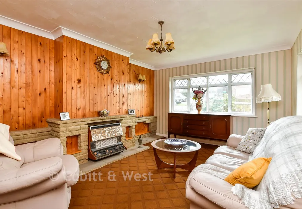 Lounge - Cowley Drive, Woodingdean, Brighton, East Sussex - Wards of Kent