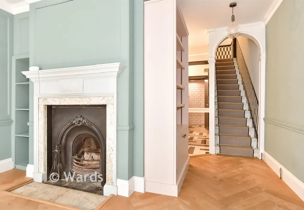 Internal Feature - St. Alphege Lane, Canterbury, Kent - Wards of Kent