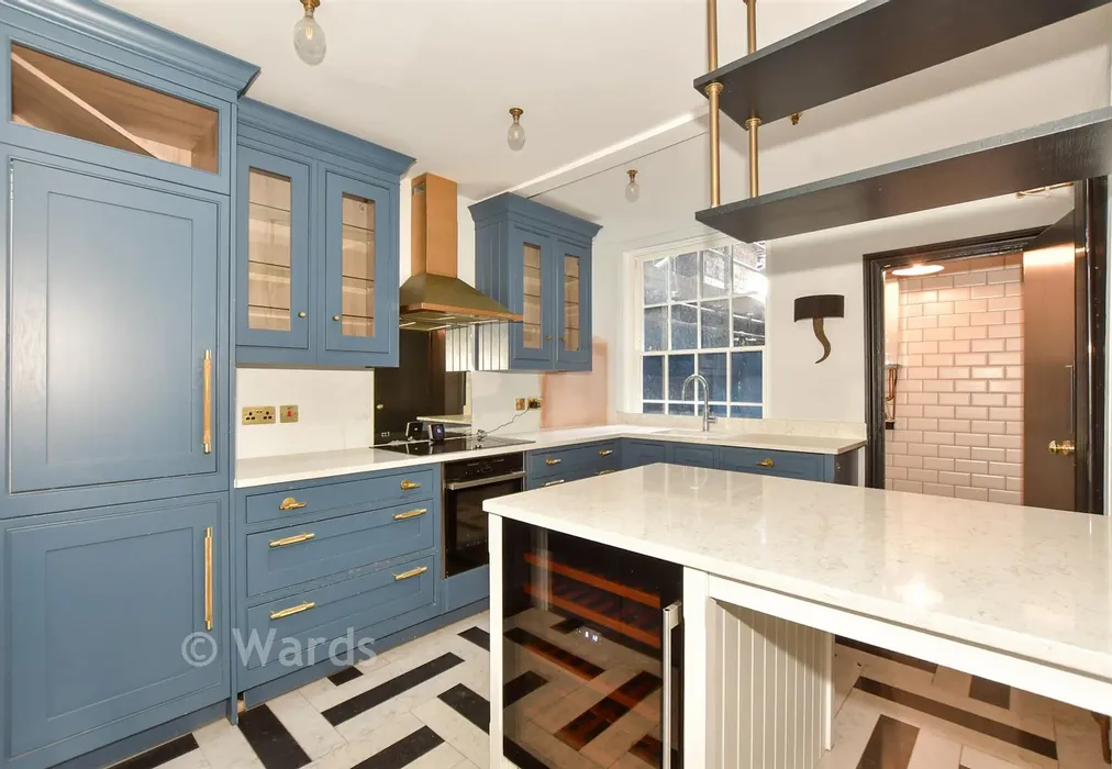 Kitchen - St. Alphege Lane, Canterbury, Kent - Wards of Kent