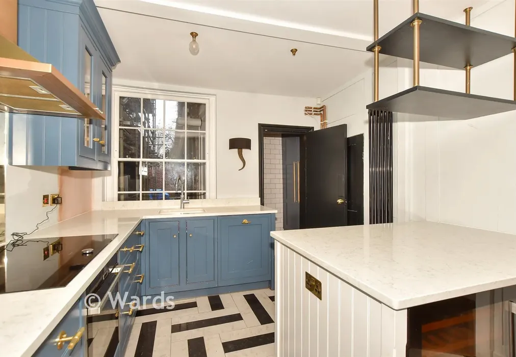 Kitchen - St. Alphege Lane, Canterbury, Kent - Wards of Kent