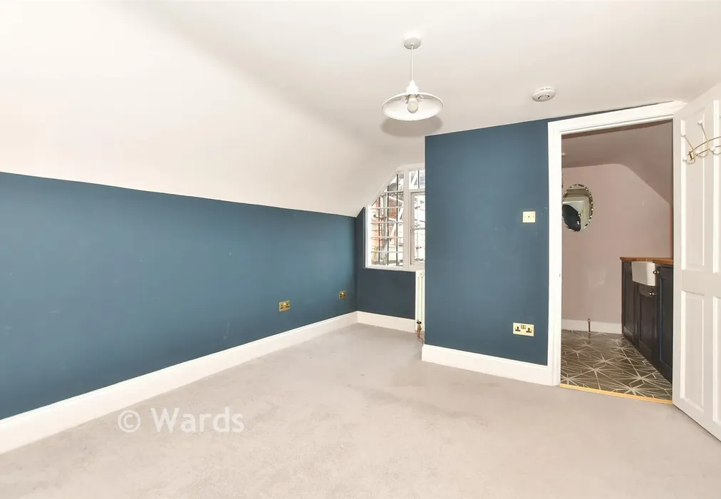 Bedroom 3 - St. Alphege Lane, Canterbury, Kent - Wards of Kent