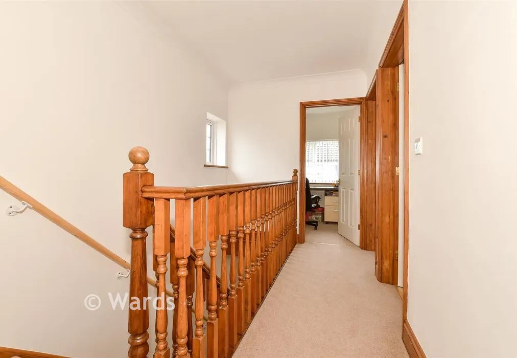Landing - Brisley Court, Ashford, Kent - Wards of Kent