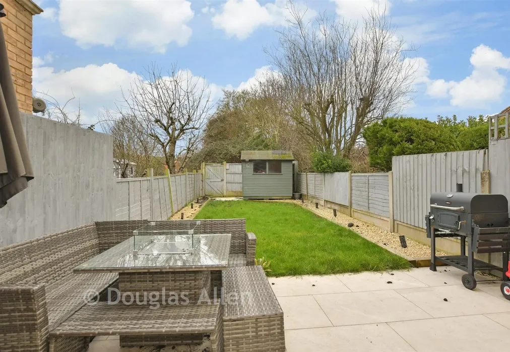 Rear Garden - Latimer Drive, Steeple View, Basildon, Essex - Wards of Kent