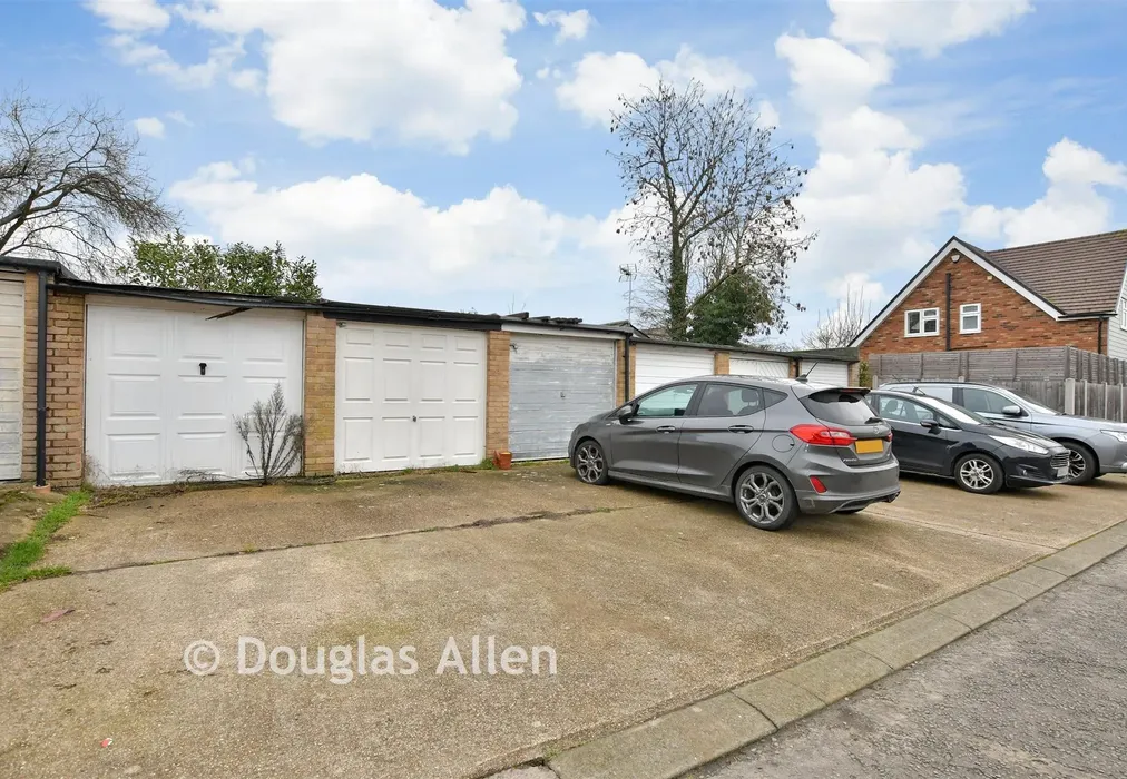 Garage - Latimer Drive, Steeple View, Basildon, Essex - Wards of Kent
