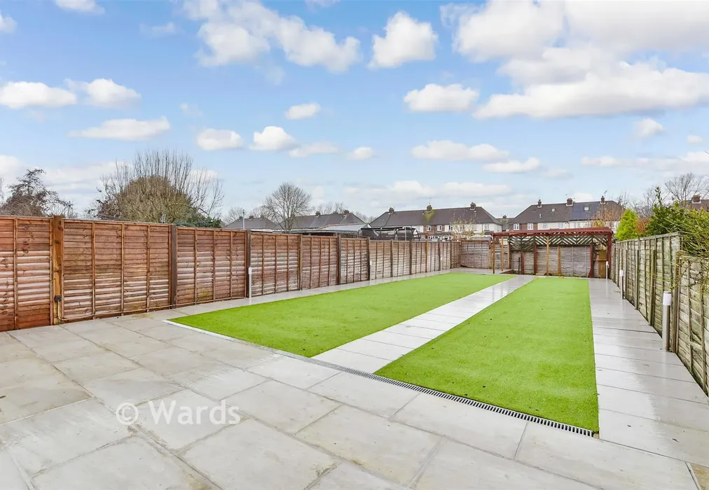 Rear Garden - Plains Avenue, Maidstone, Kent - Wards of Kent