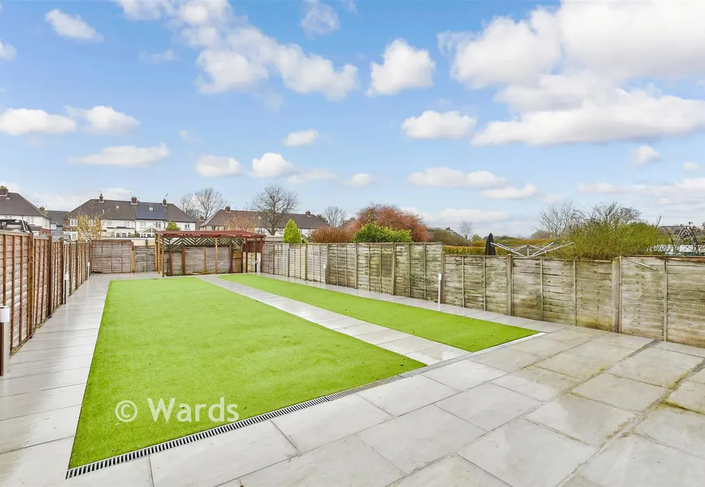 Rear Garden - Plains Avenue, Maidstone, Kent - Wards of Kent