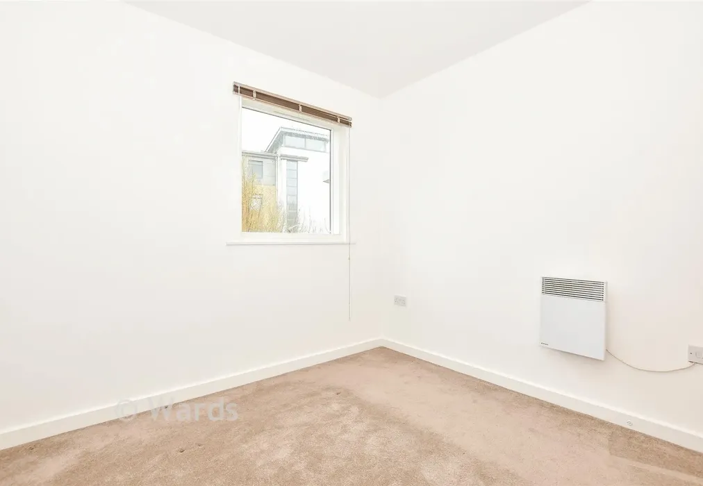 Bedroom 2 - Kingfisher Meadow, Maidstone, Kent - Wards of Kent